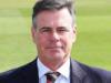 Essex chairman Gallian steps down