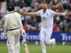 Robinson dominates again as Pakistan face three-day defeat
