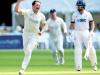 Magnificent Milnes bowls Kent to promotion